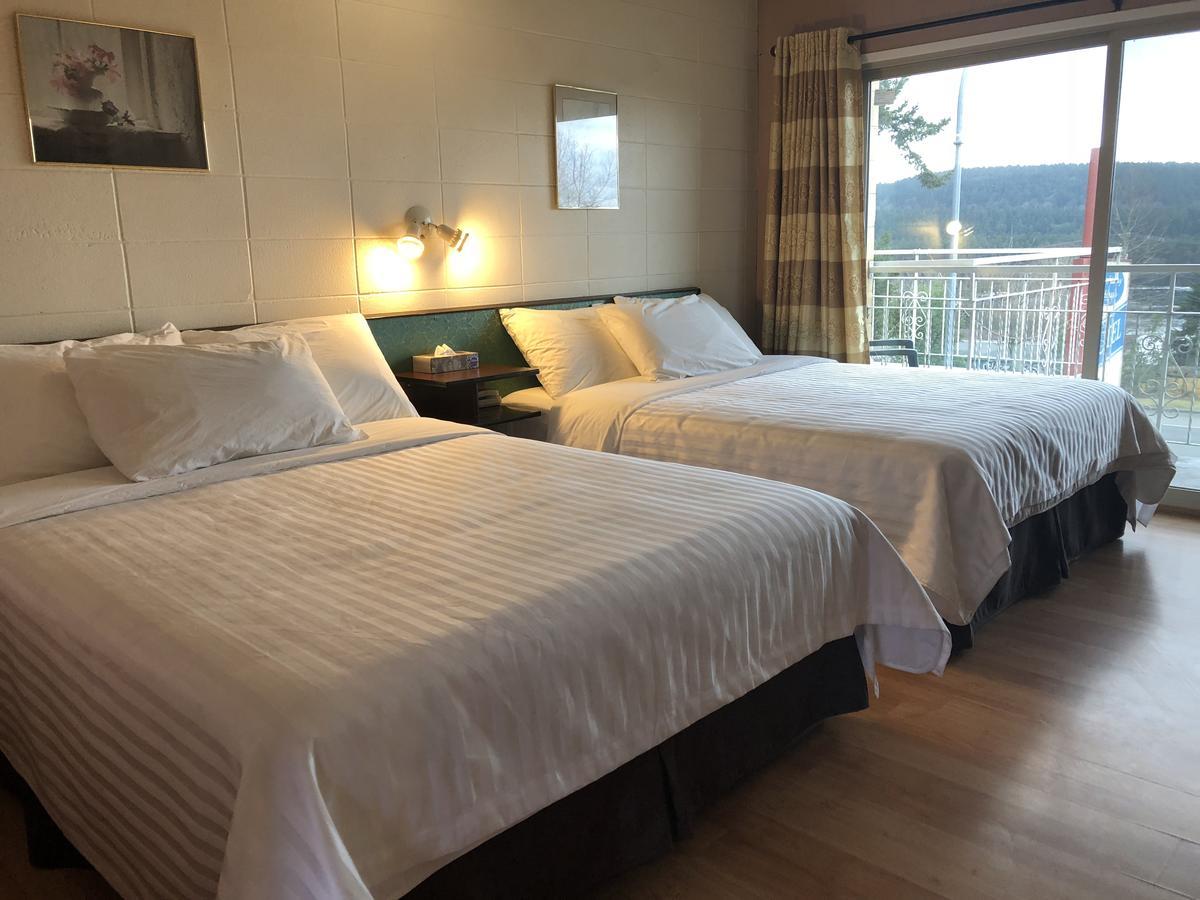 Holiday House Motel Ladysmith Ngoại thất bức ảnh