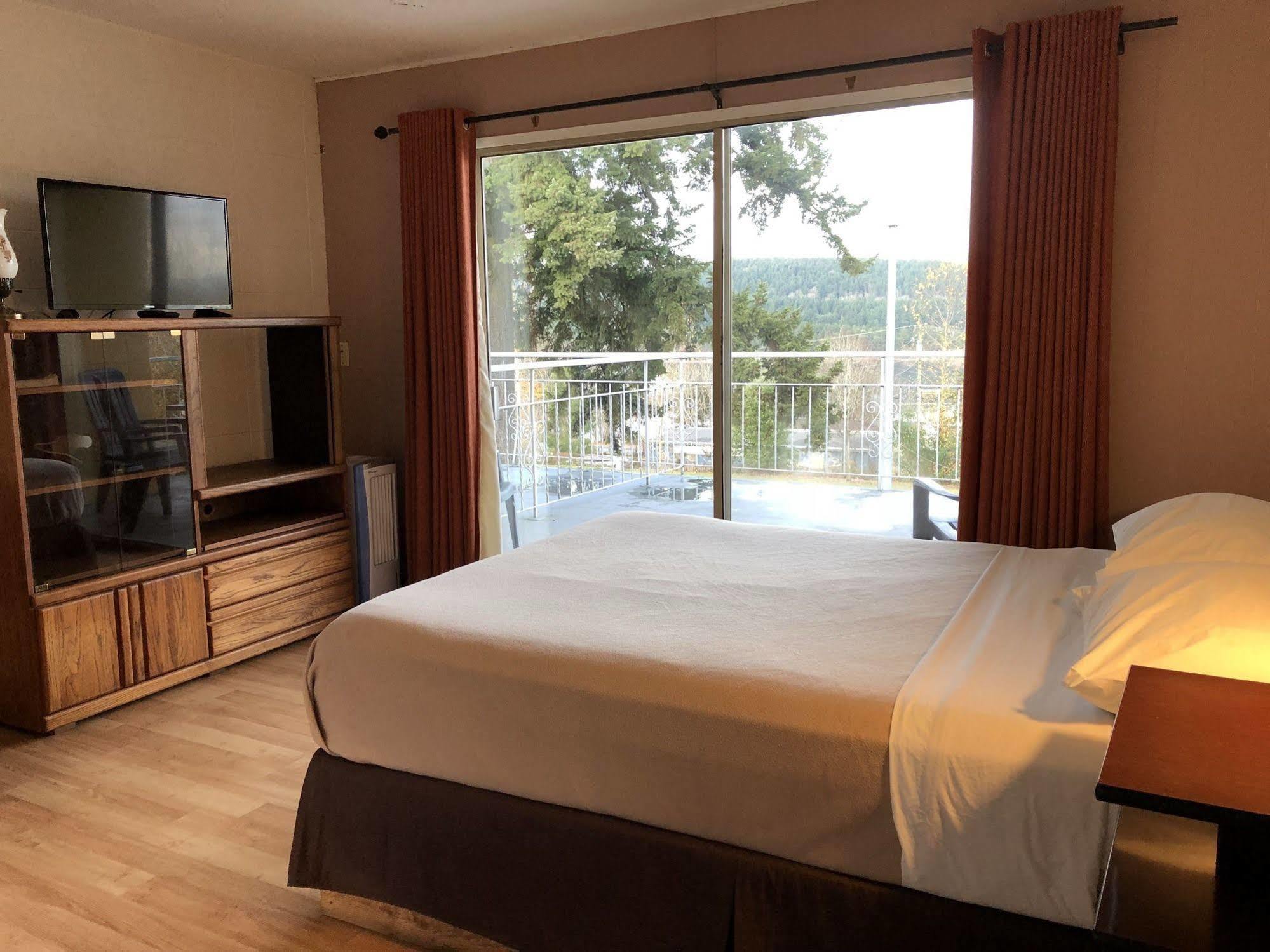 Holiday House Motel Ladysmith Ngoại thất bức ảnh