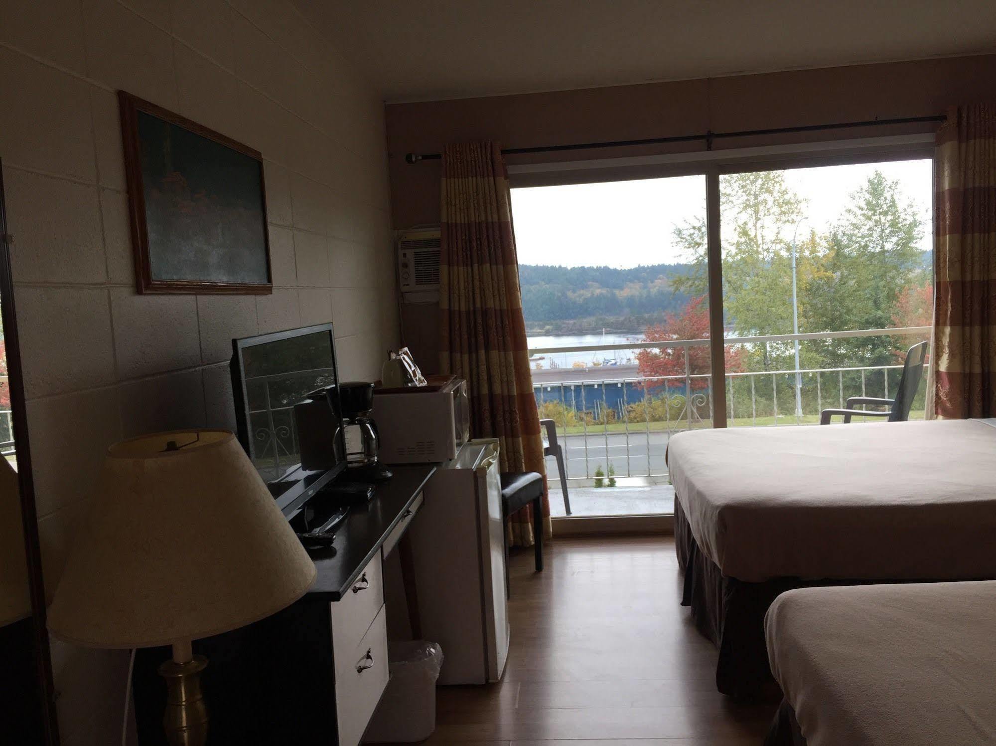 Holiday House Motel Ladysmith Ngoại thất bức ảnh